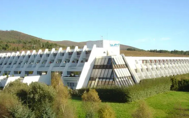 Ulsteinvik Vandrerhjem og Sommerhotell