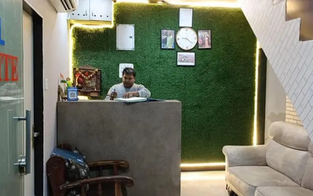 Hotel A S Suite by OYO Rooms