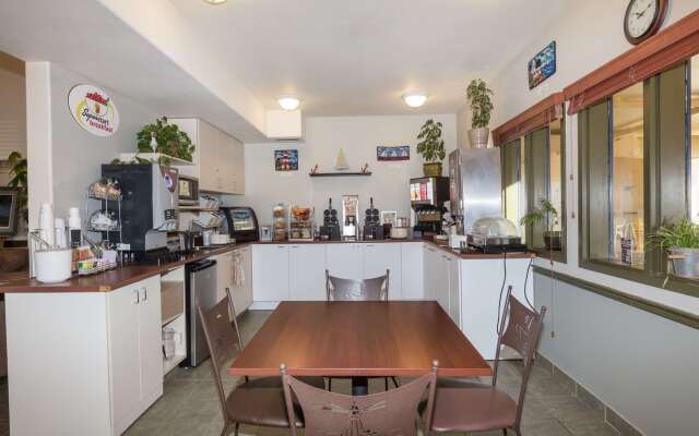 Super 8 by Wyndham Amherst NS