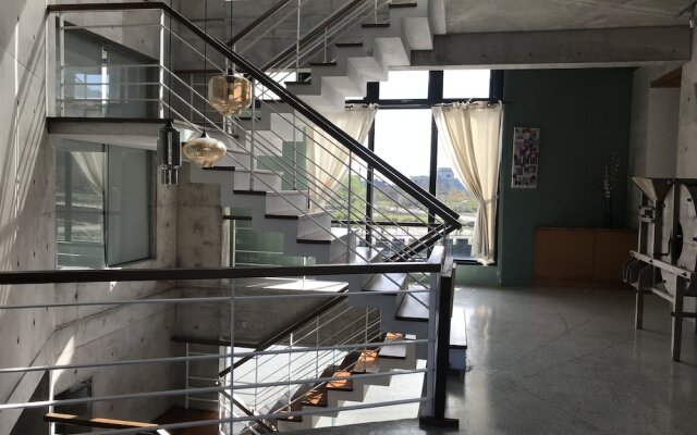 35 A-Li BnB
