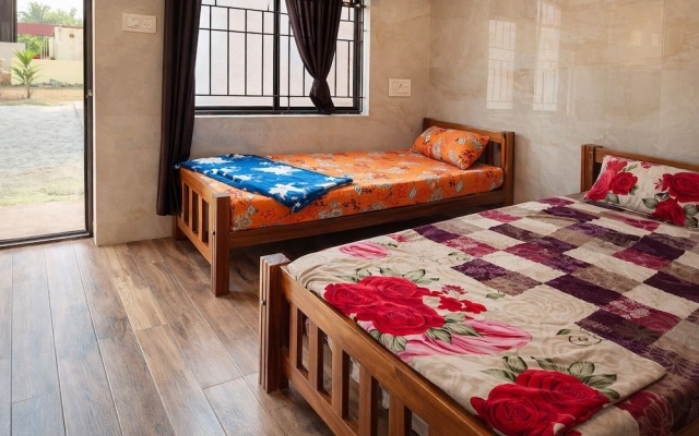 Manan's Beach Resort
