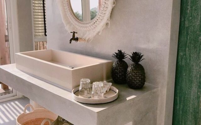 Pineapple Lazy Beach Villa