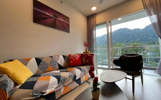 Windmill Upon Hill - Luxurious Sky Villa - 360SkyPool - Heated Pool - Mountainous Genting View - Genting Highland by YourEasyStay – Guest Rooms – Gohtong Jaya