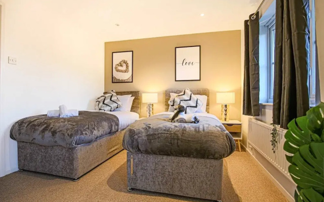 Host Stay Chicksands Avenue
