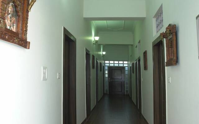 Hotel Dolphinn Agra