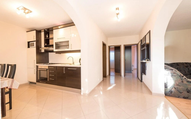 House With 7 Bedrooms In Sabunike With Private Pool Enclosed Garden And Wifi