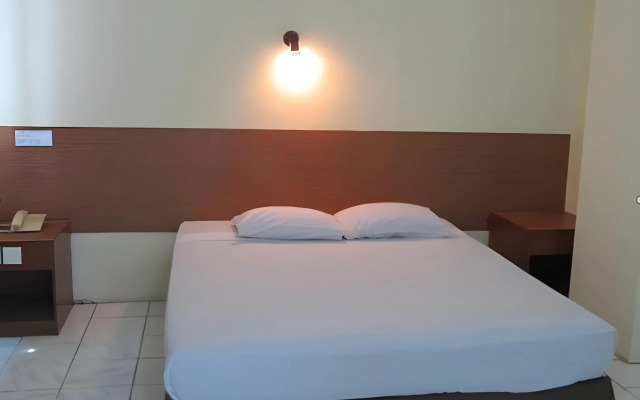Hotel Lautze Indah