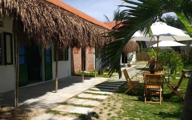 The Seaside Bungalow