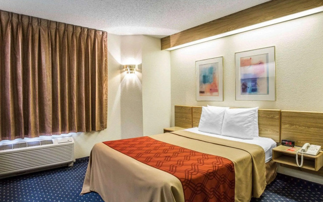 Econo Lodge Denver International Airport