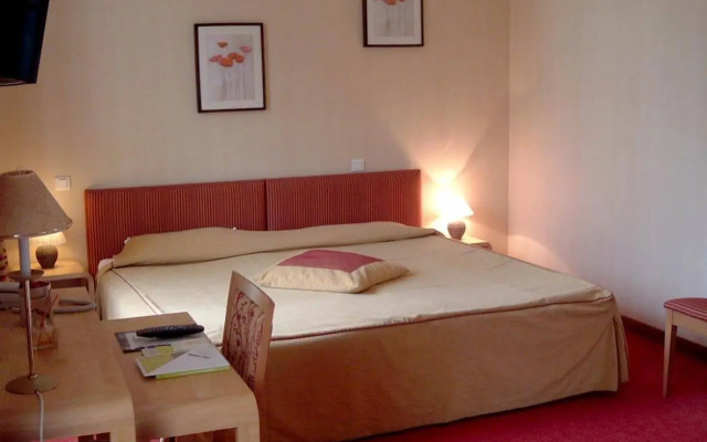 Brit Hotel Essentiel Pontivy-Robic