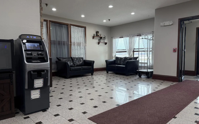 Relax Inn & Suites