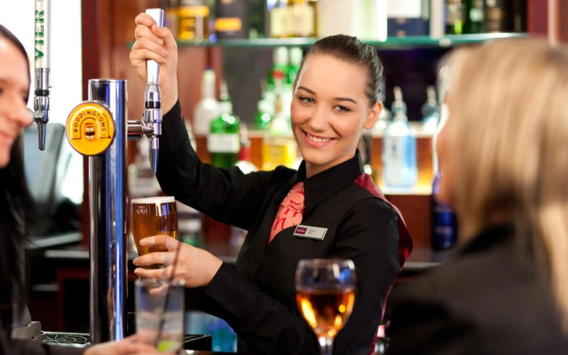 Mercure York Fairfield Manor Hotel
