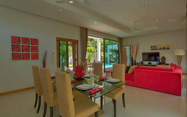 Baannaraya Pool Villas Residence