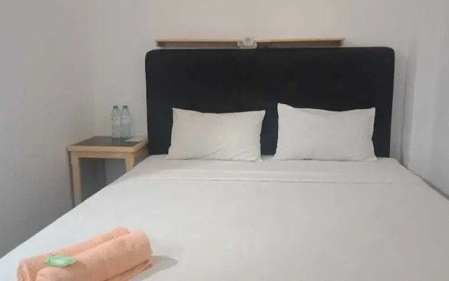 Coconut Hotel - Hostel