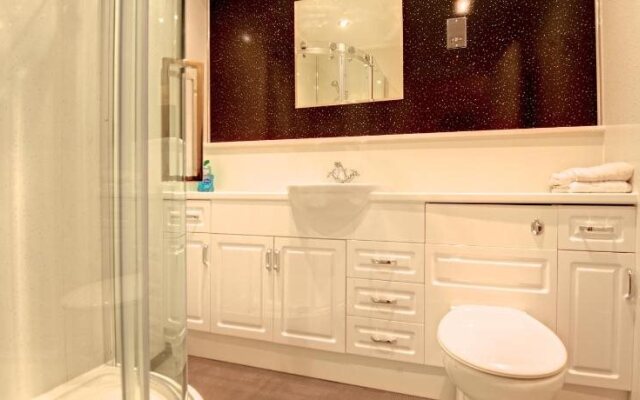 Chiltern Guest House