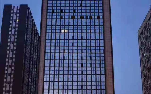 Borrman Hotel Chongqing North Railway Station