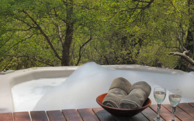 Roamers Rest Safari Lodge