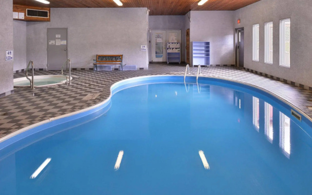 Canadas Best Value Inn & Suites Fernie