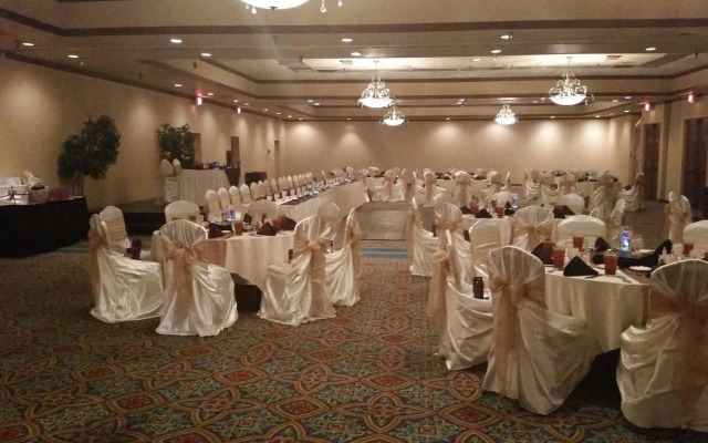 Clarion Hotel Desoto