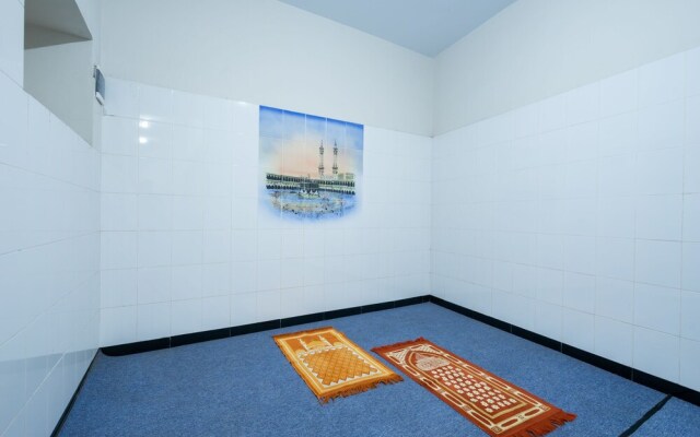 OYO 1885 Wisma Wongso Syariah