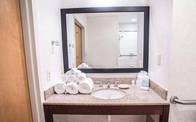 Hampton Inn Louisville-North/Clarksville