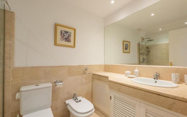 Los Pinos 3 Bedroom Apartment in Los Arqueros