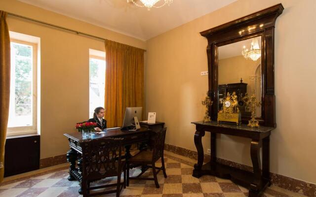 Отель Vila Gale Collection Palacio dos Arcos