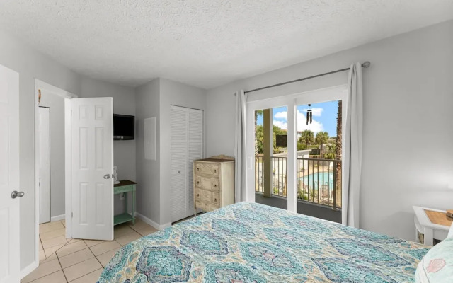 Sand Castles West B28