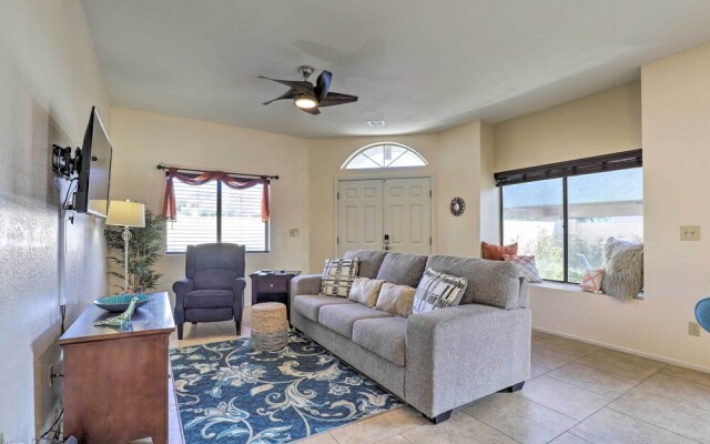 Sunny Tucson Townhome w/ Patio & Mountain Views!