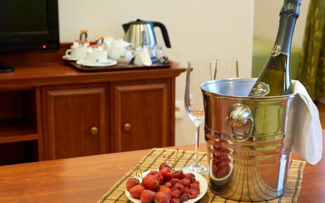 Hradná stráž Hotel&Apartments