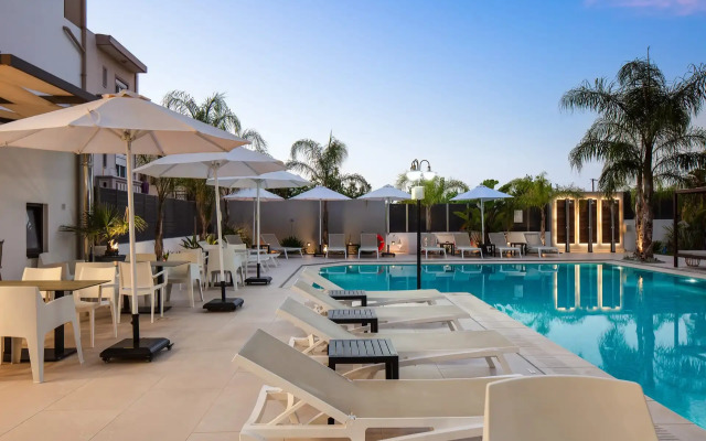 Sapphire Blue Suites