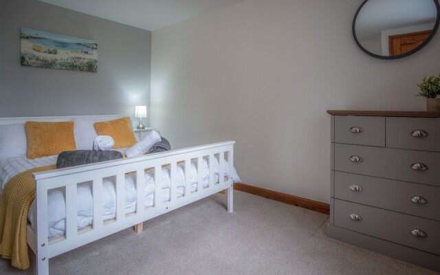 Tucking Mill - 3 Bedroom - Stepaside