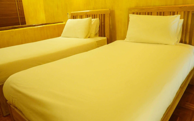 Baanpong Lodge