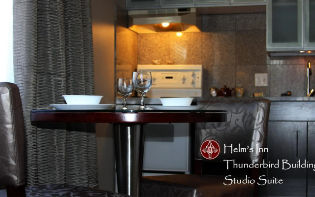 Helms Inn