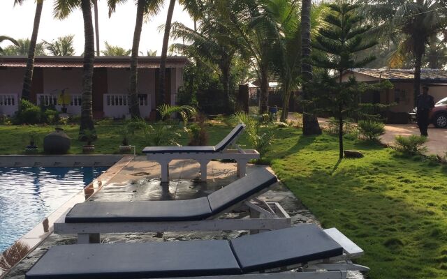 Morjim Coco Palms Resort