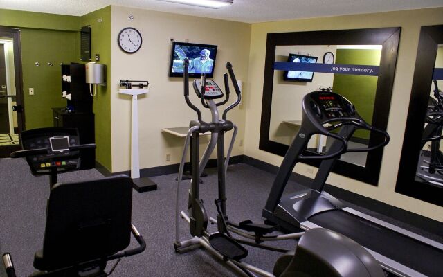 Spark by Hilton Tampa Brandon