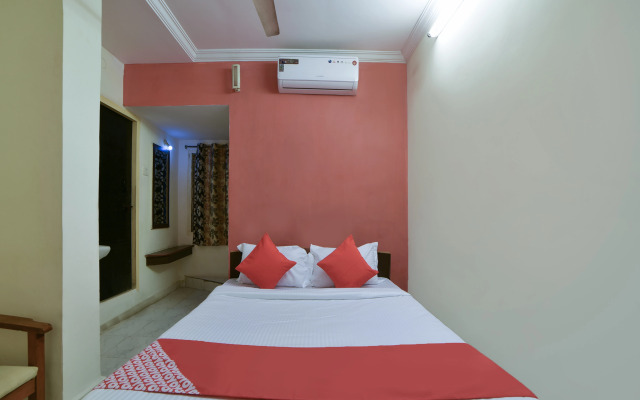 Hotel Sudarshan By OYO Rooms