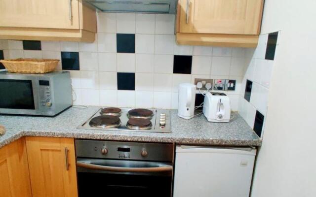 Studio Flat near Liverpool Street