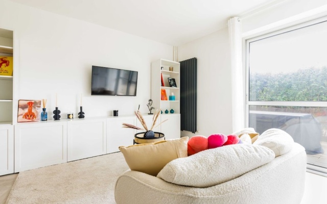 A Haven of Peace in Neuilly sur Seine