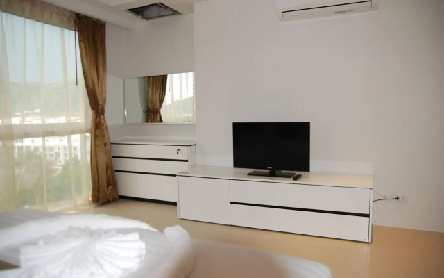I Am Residence