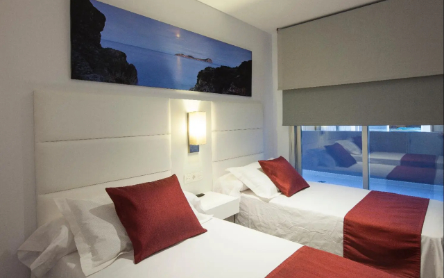 Отель AxelBeach Ibiza Spa & Beach Club - Adults Only Hotel