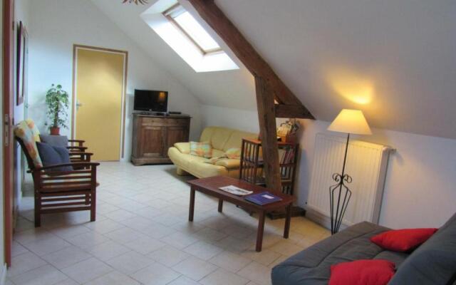 Gîte Molineuf, 4 pièces, 8 personnes - FR-1-491-216