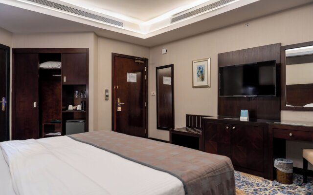 Mercure Jeddah Al Hamra Salsabil Hotel
