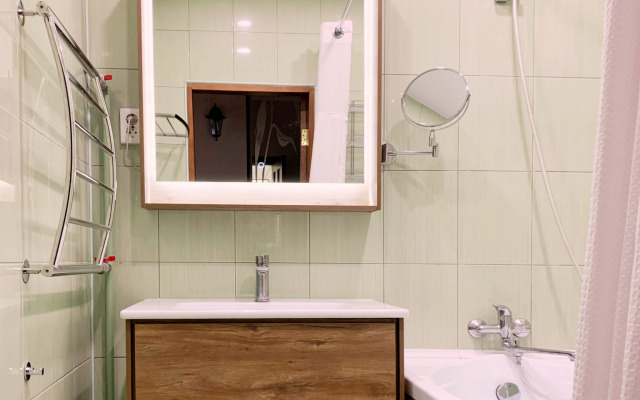 Династия на улице Весны 25