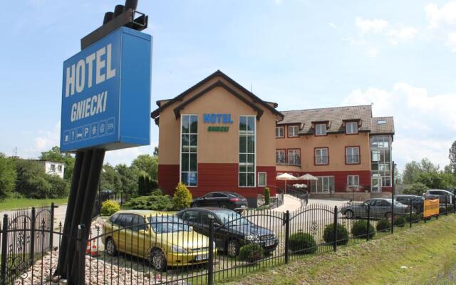 Hotel Gniecki