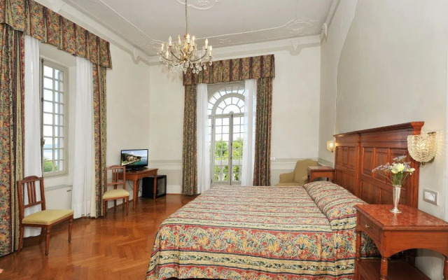 Hotel Monte Baldo e Villa Acquarone