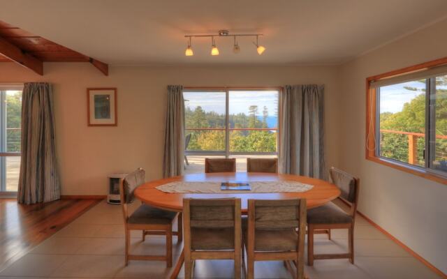 Ball Bay House - Norfolk Island Holiday Homes