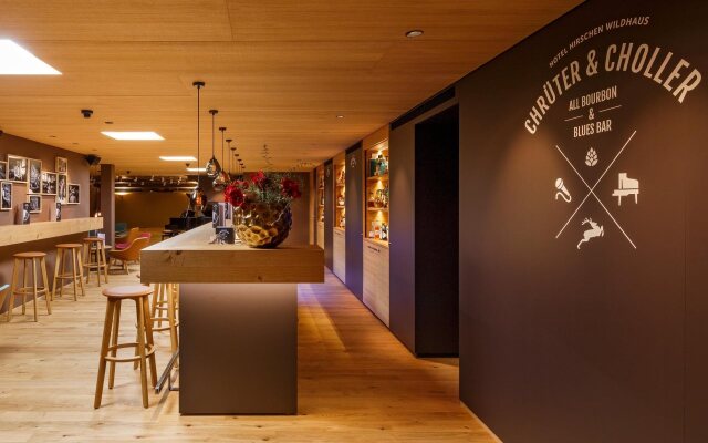 Hirschen Guesthouse - Village Hotel