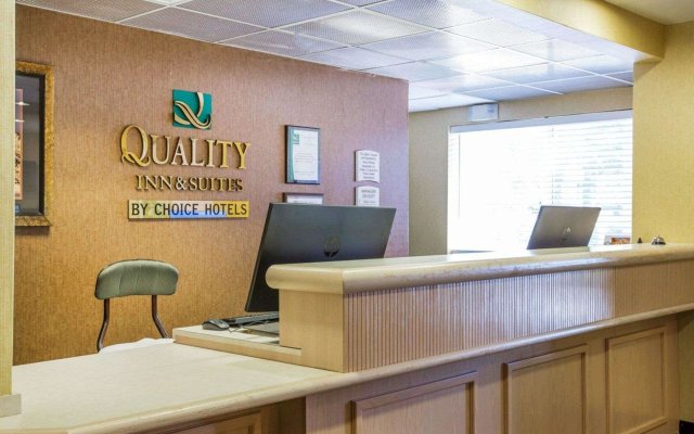 Quality Inn & Suites Weed - Mount Shasta