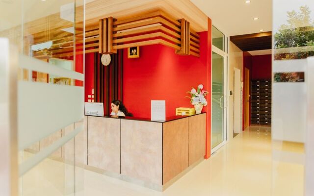 热带景观世元武里奈汉海滩公寓(Saiyuan Buri Nai Harn Beach by Tropiclook)